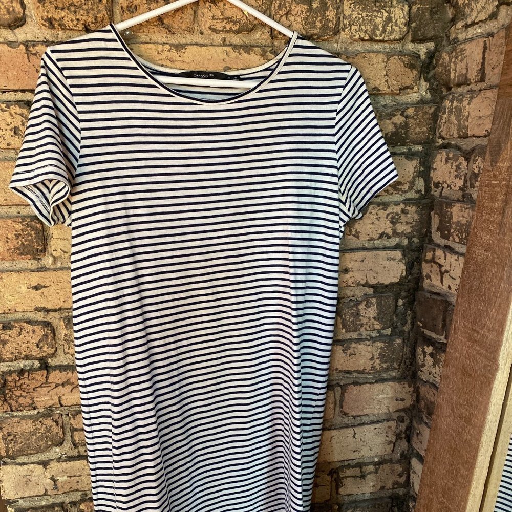 GLASSONS T-Shirt Dress Stripped Size SMALL